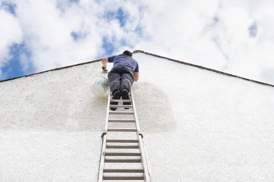 Peinture extérieure à Feneu — façades et ravalement